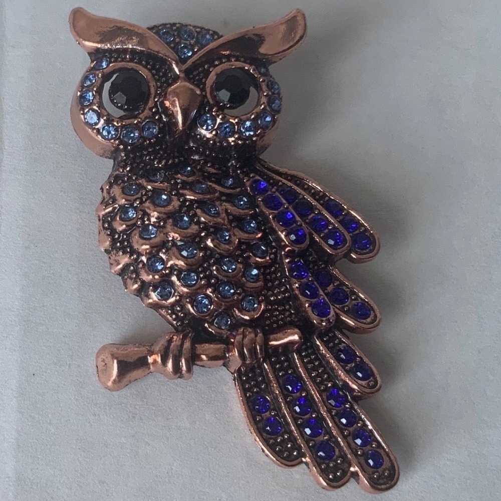 Vintage Copper Tone Owl Brooch Blue Rhinestone Perched Bird Pin Accessory